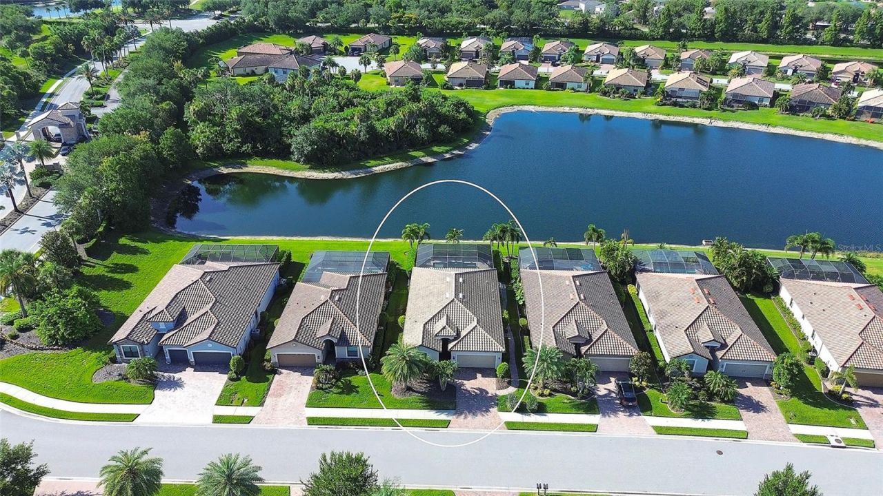 7130 Quiet Creek Drive, Bradenton, FL 34212 Photo
