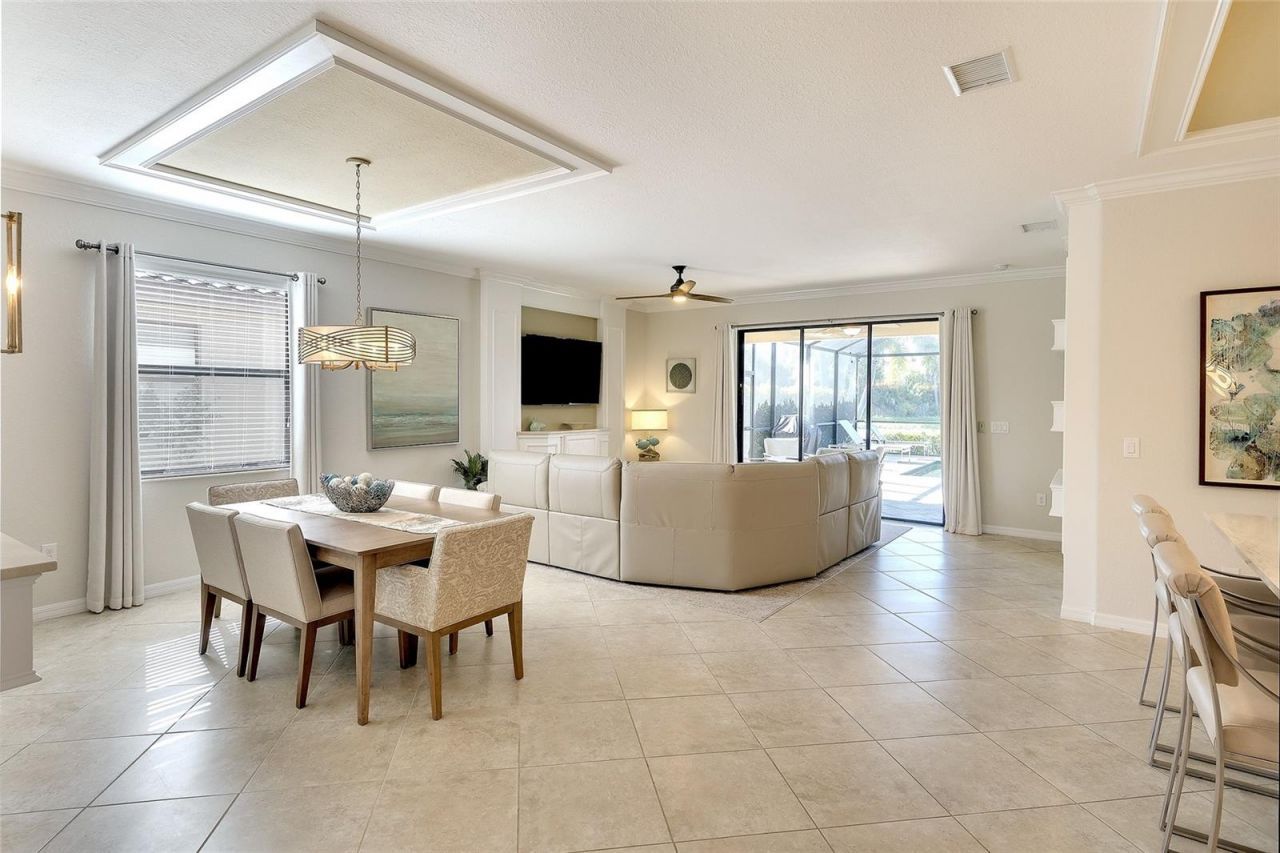 7130 Quiet Creek Drive, Bradenton, FL 34212 Photo