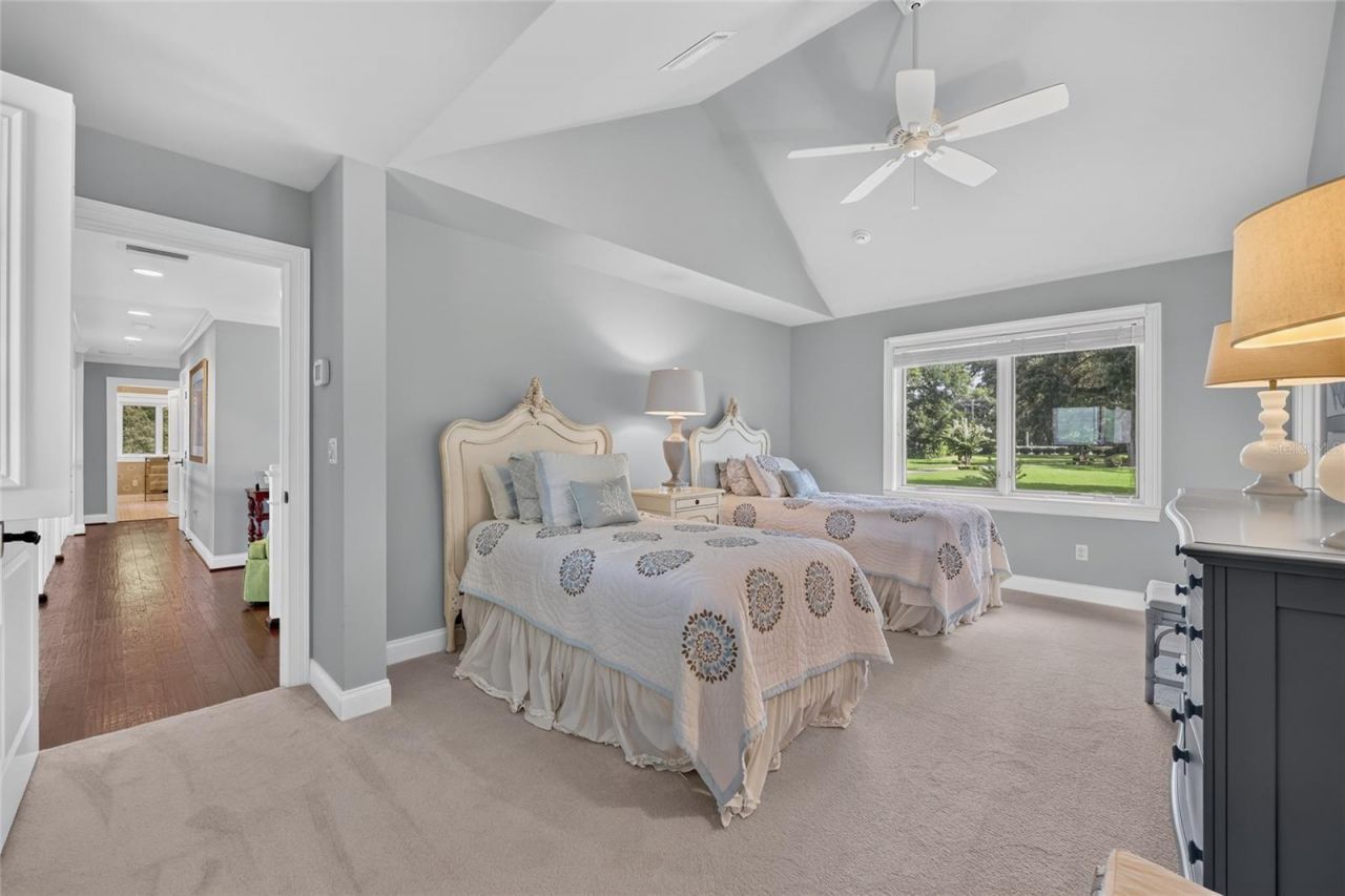 12950 E Highway 25, Ocklawaha, FL 32179 Photo
