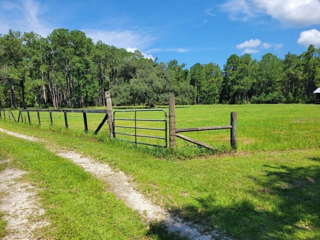 2484 Culbreath Road, Brooksville, FL 34602 Photo
