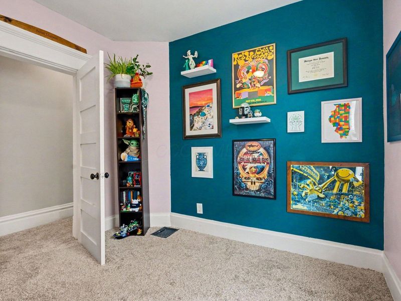 242 S Cypress Avenue , Columbus, OH 43223 Photo 31