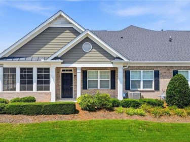 3580 Lindenridge Drive, Buford, GA 30519