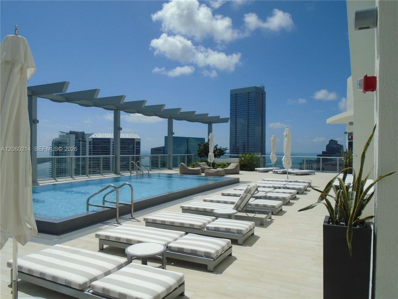 1100 S Miami Ave , Unit 3305, Miami, FL 33130 Photo