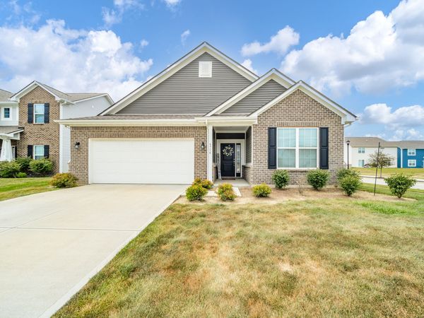 5714 Terracotta Trce, McCordsville, IN 46055
