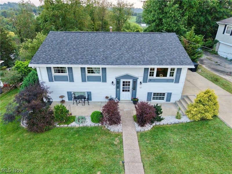 11 Hillcrest Drive, Martins Ferry, OH 43935 Photo 2