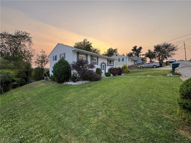11 Hillcrest Drive, Martins Ferry, OH 43935 Photo 38