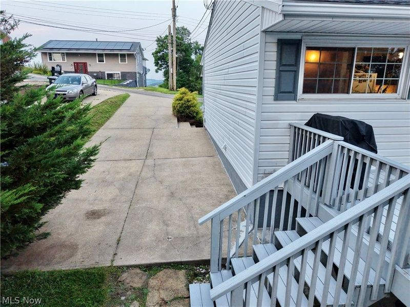 11 Hillcrest Drive, Martins Ferry, OH 43935 Photo 40