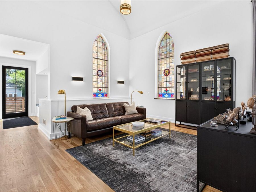 Property Image 6