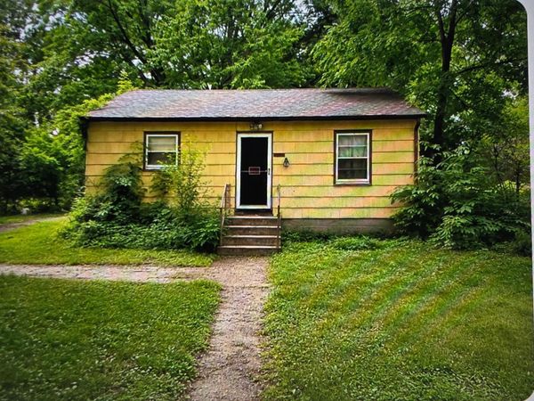 2968 Hallmark Avenue N, Oakdale, MN 55128