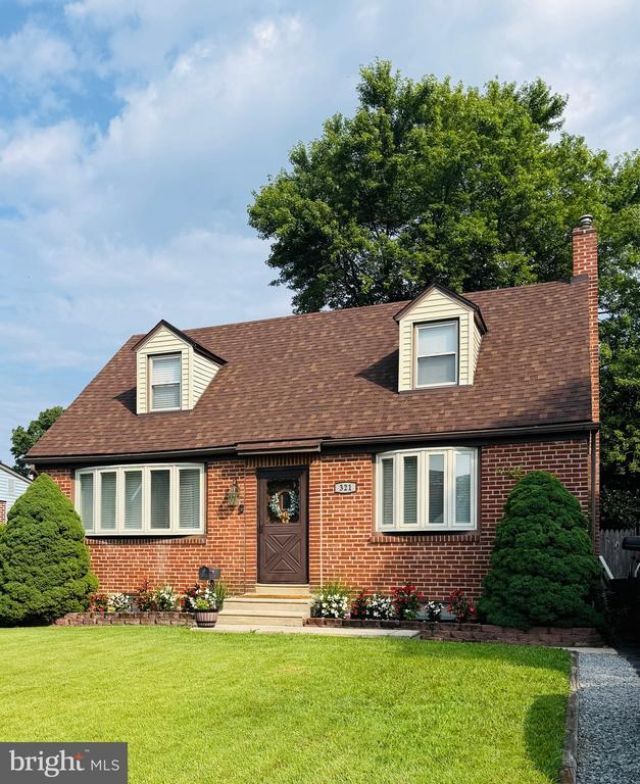 321 E RIVELY AVENUE, ALDAN, PA 19018