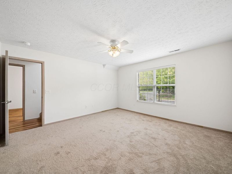 5568 Meadowood Lane, Westerville, OH 43082 Photo 18