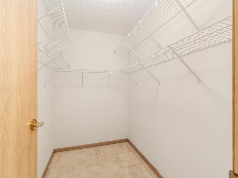 5568 Meadowood Lane, Westerville, OH 43082 Photo 27