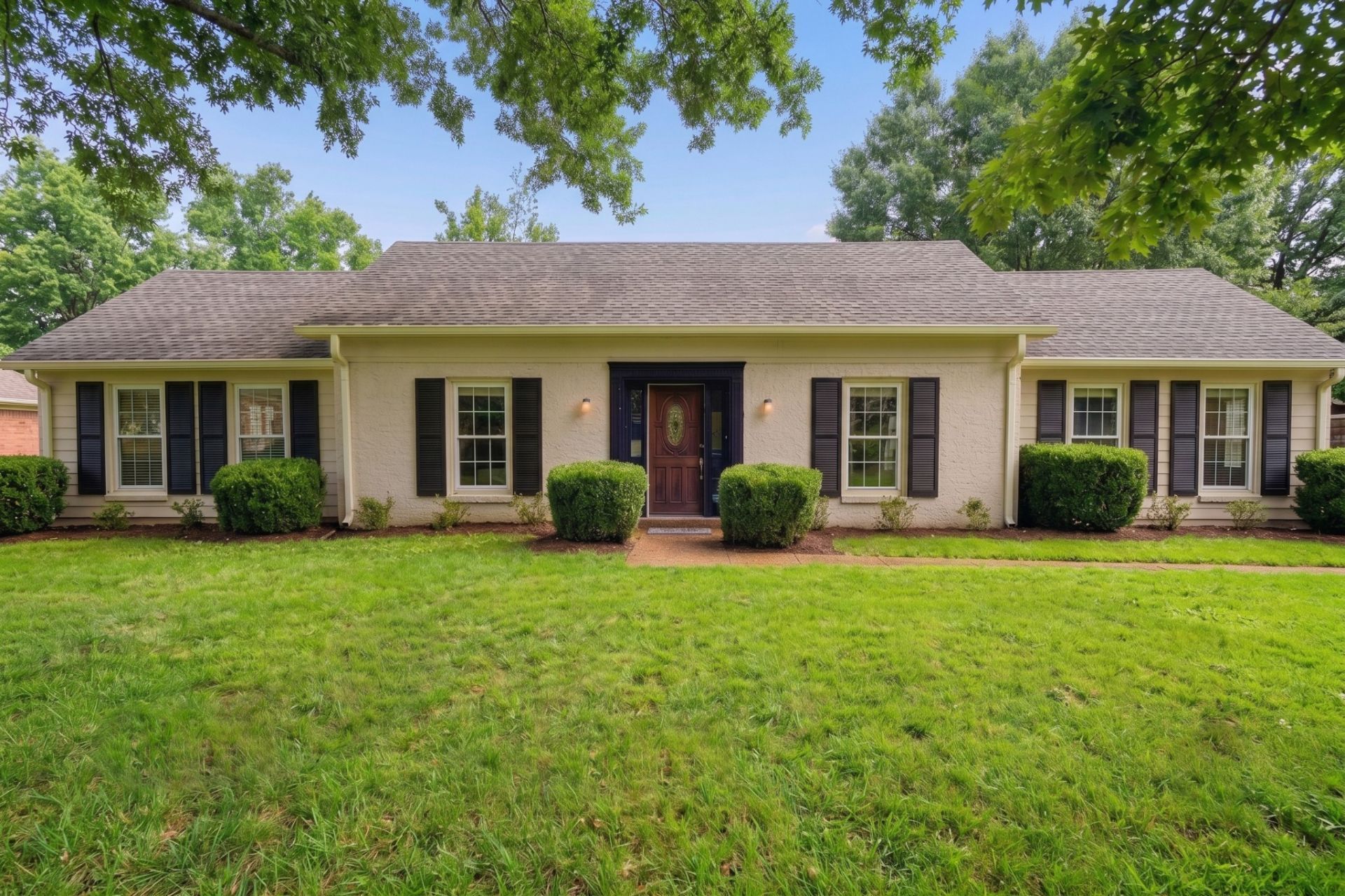 1006 Boxwood Dr , Franklin, TN 37069 Main Photo
