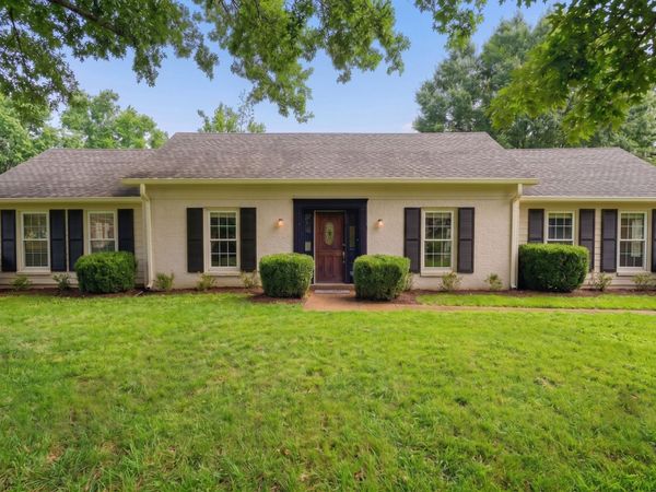 1006 Boxwood Dr , Franklin, TN 37069