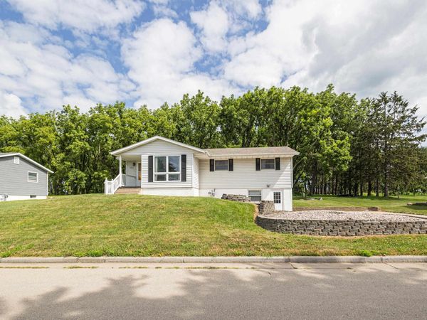 1410 23rd Street, Hazel Green, WI 53811