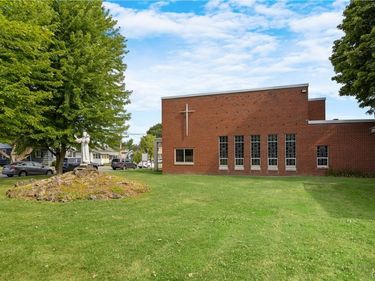 105 Stanton Avenue , Syracuse, NY 13209