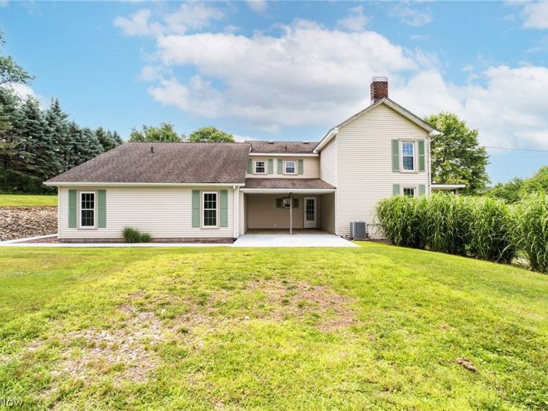 16500 Park Way, East Liverpool, OH 43920 Photo 3