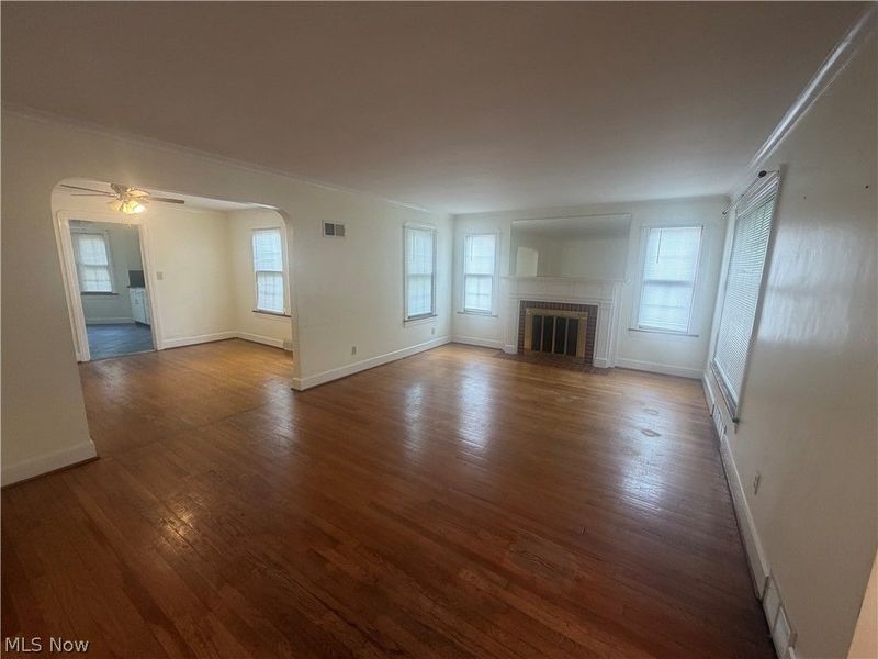 428 W Midlothian Boulevard , Youngstown, OH 44511 Photo 3