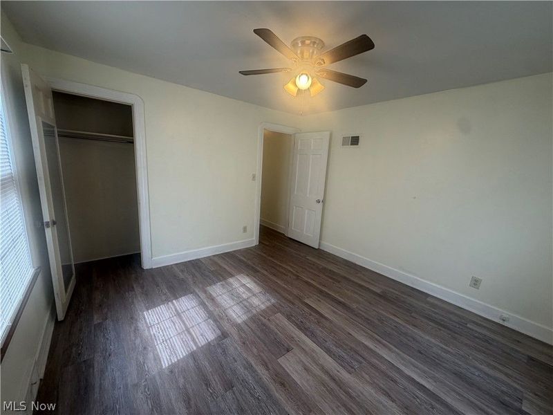 428 W Midlothian Boulevard , Youngstown, OH 44511 Photo 9