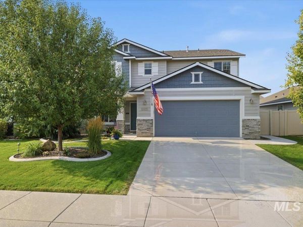 10615 Hackberry Street, Nampa, ID 83687