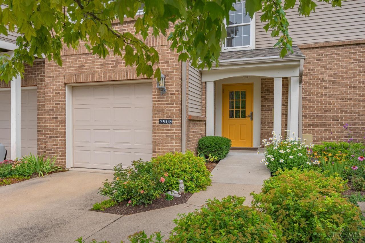 7905 Ramble View, Unit 5-302, Springfield Twp., OH 45231 Main Photo