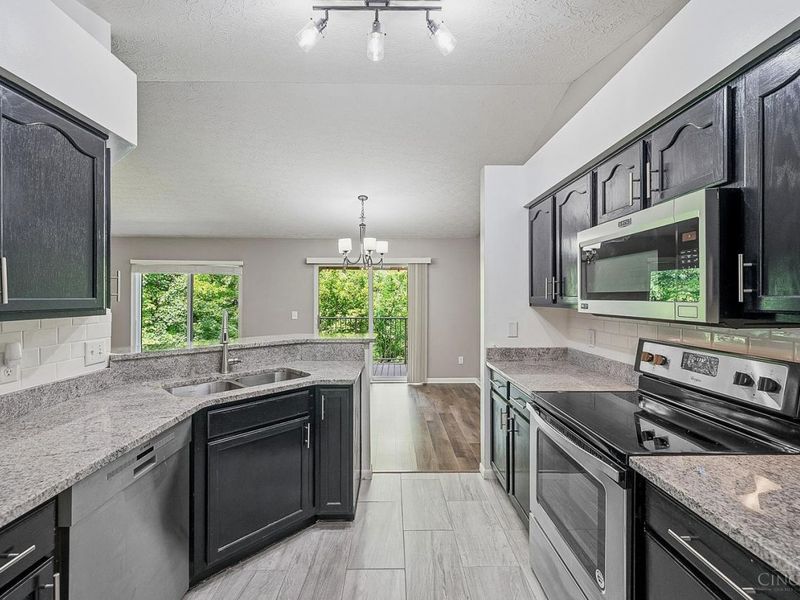 7905 Ramble View, Unit 5-302, Springfield Twp., OH 45231 Photo 19