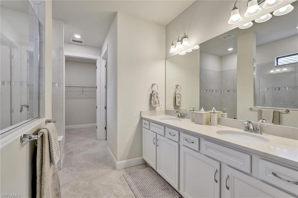 6820 Winding Cypress Dr, Naples, FL 34114 Photo