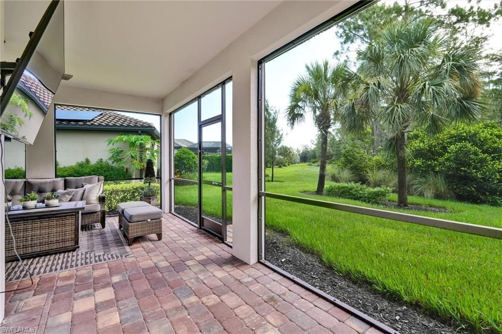 6820 Winding Cypress Dr, Naples, FL 34114 Photo
