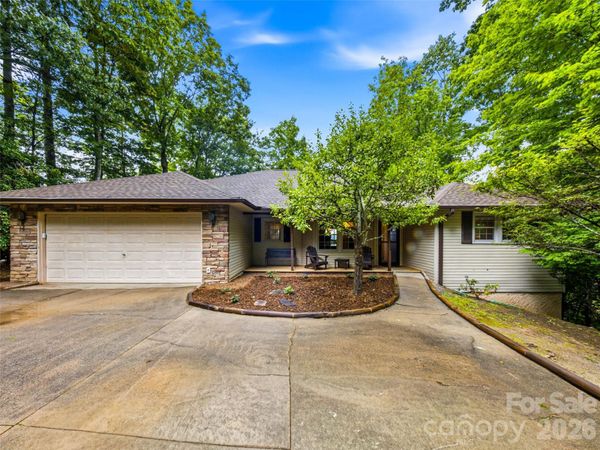 20 Adohi Court, Brevard, NC 28712