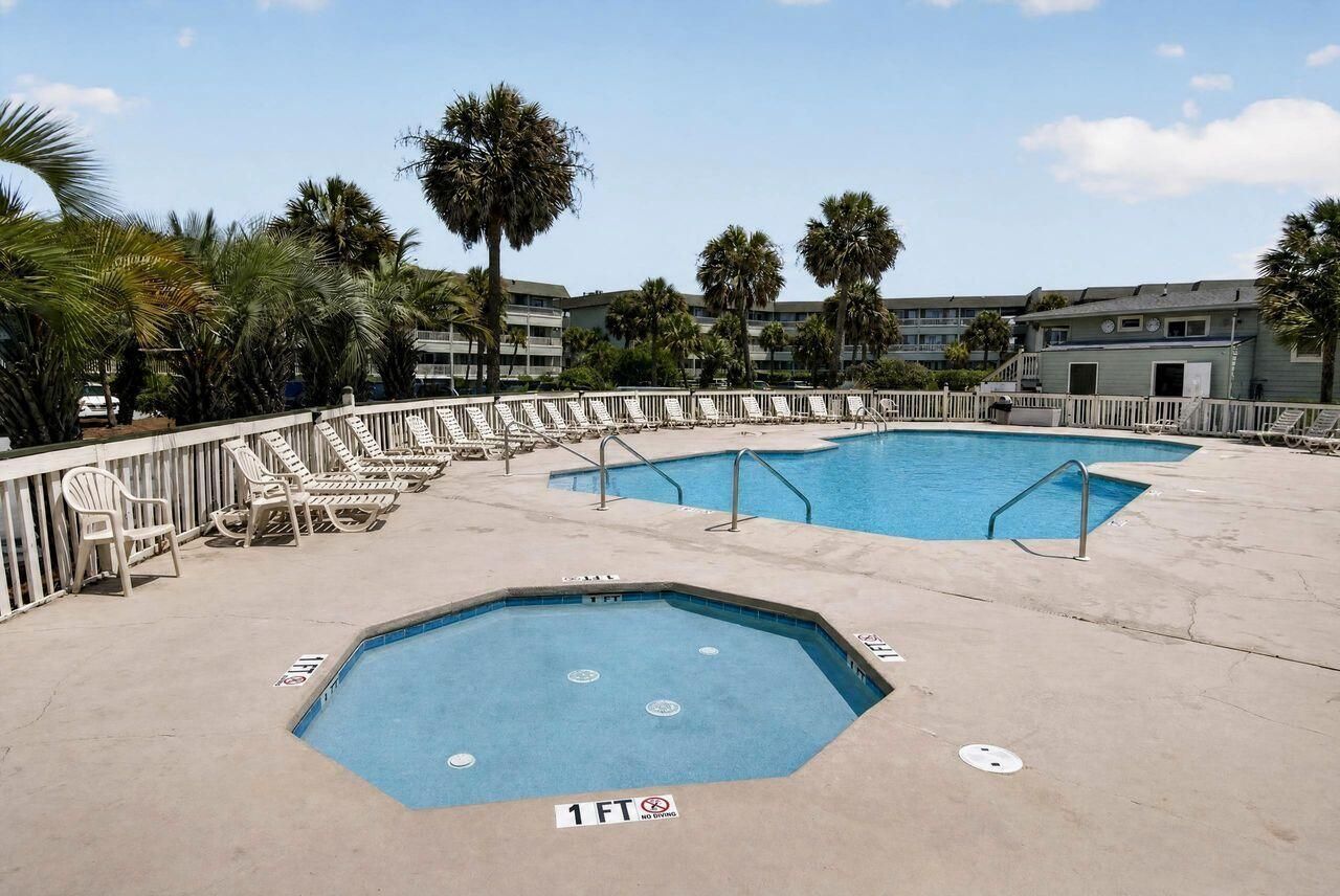 1300 Ocean Boulevard Photo 31