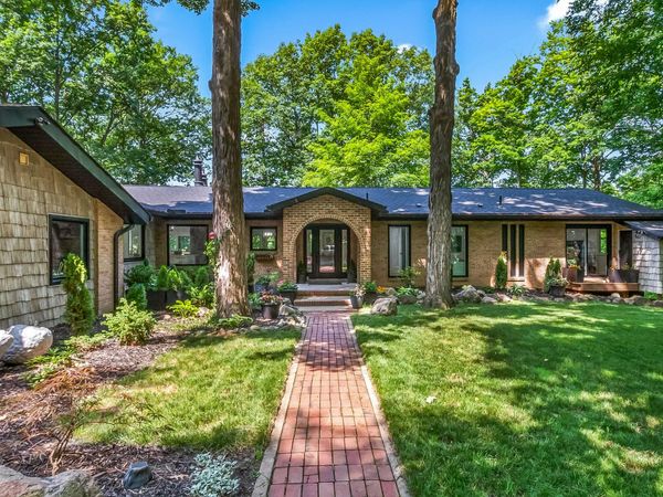 4720 Nirvana Drive, Adrian, MI 49221