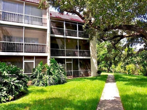 608 NW 13th Street, Unit 23, Boca Raton, FL 33486