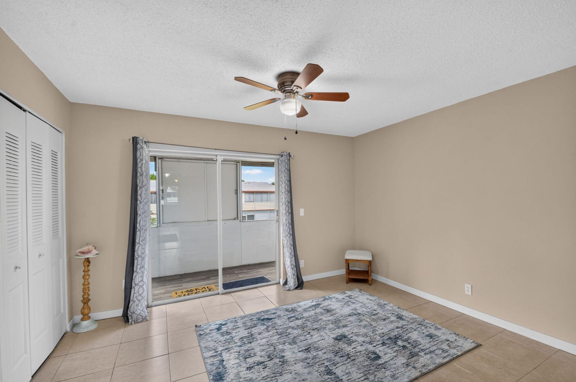 16 Sussex A, West Palm Beach, FL 33417 Photo