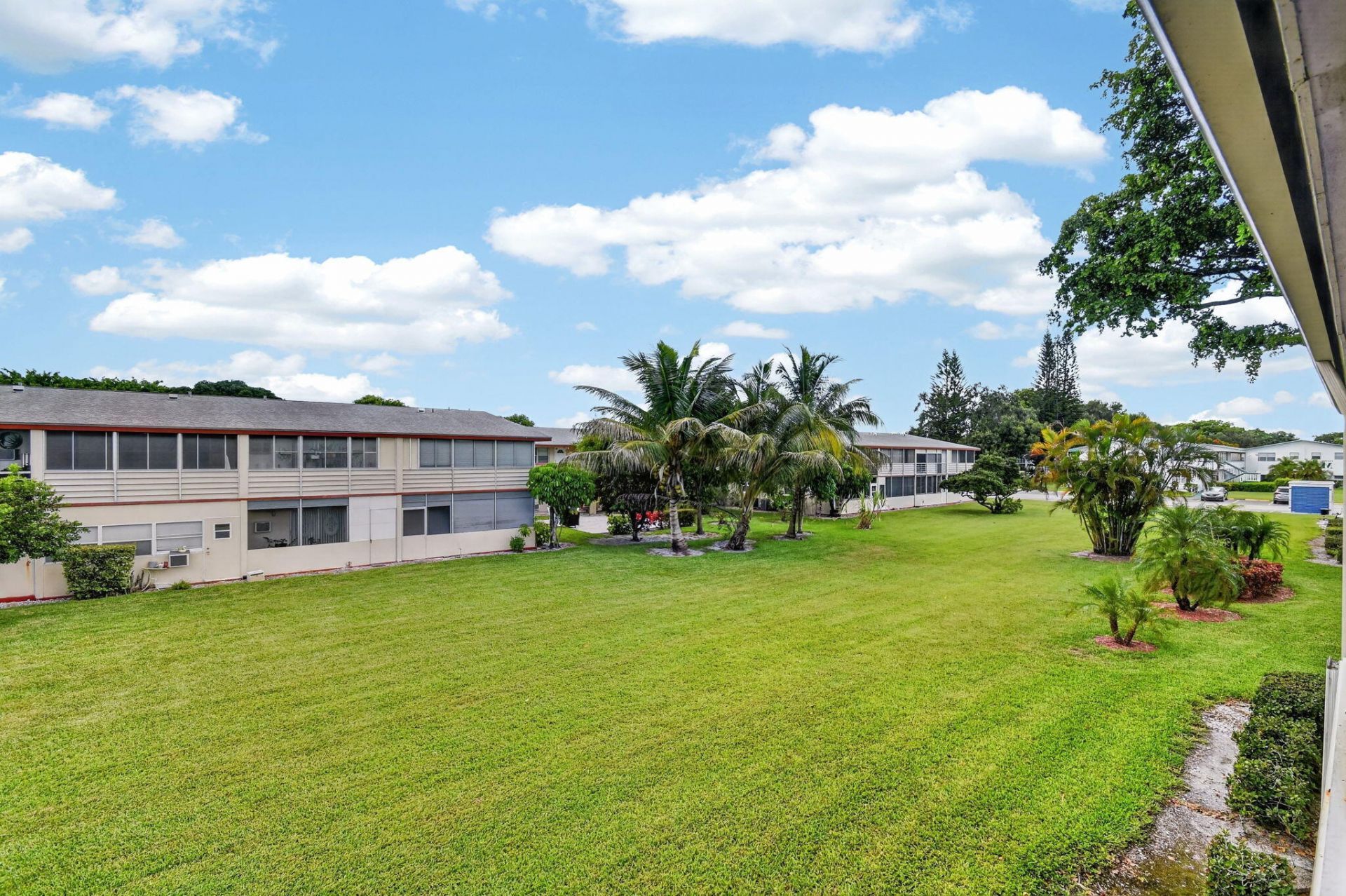 16 Sussex A, West Palm Beach, FL 33417 Photo