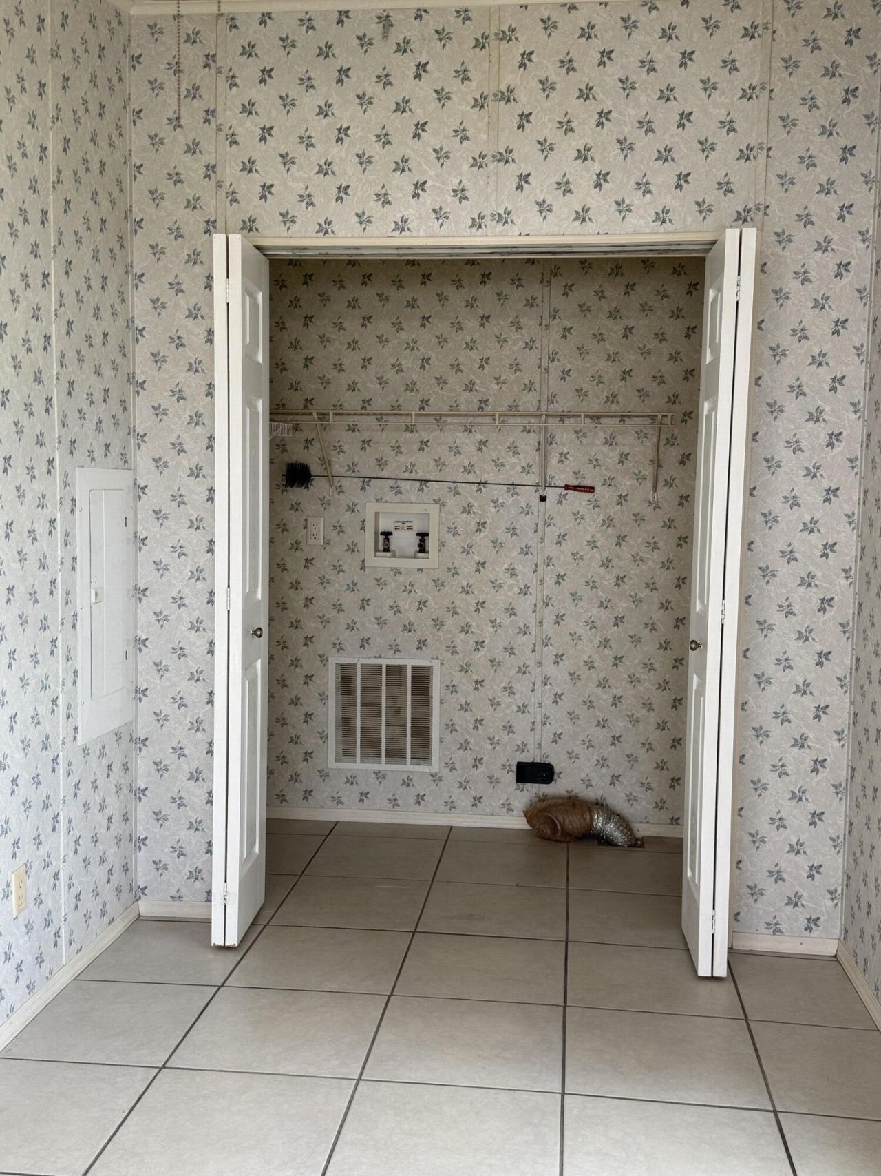 294 Kingfisher Avenue, Fort Pierce, FL 34982 Photo