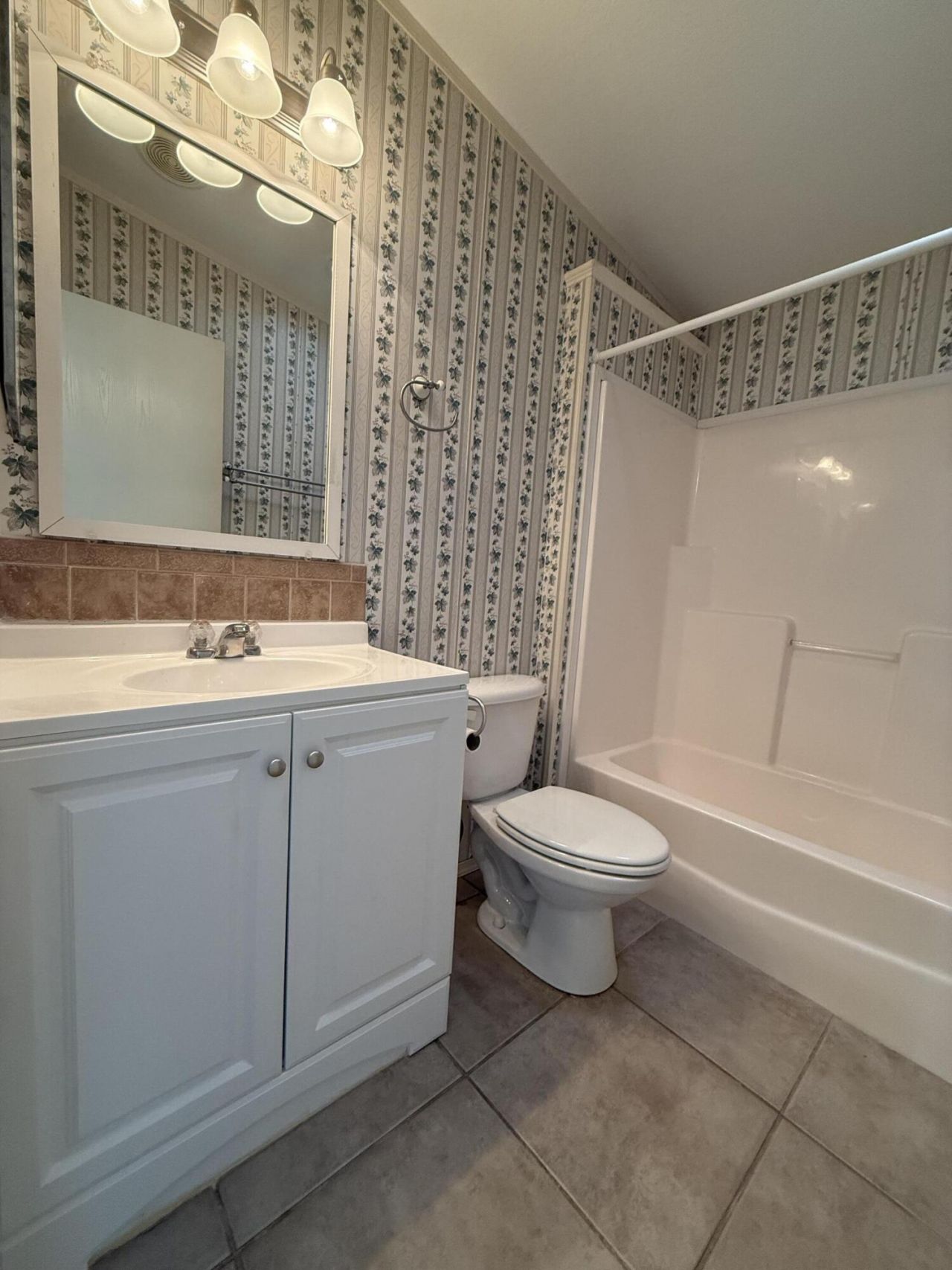 294 Kingfisher Avenue, Fort Pierce, FL 34982 Photo