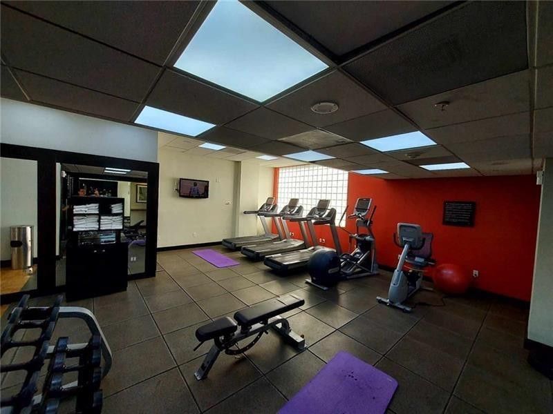2670 E Sunrise Boulevard, Unit 301, Fort Lauderdale, FL 33304 Photo