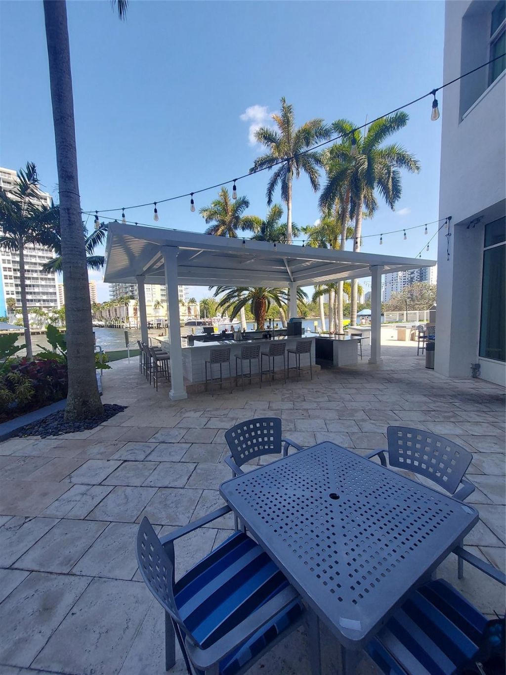 2670 E Sunrise Boulevard, Unit 301, Fort Lauderdale, FL 33304 Photo