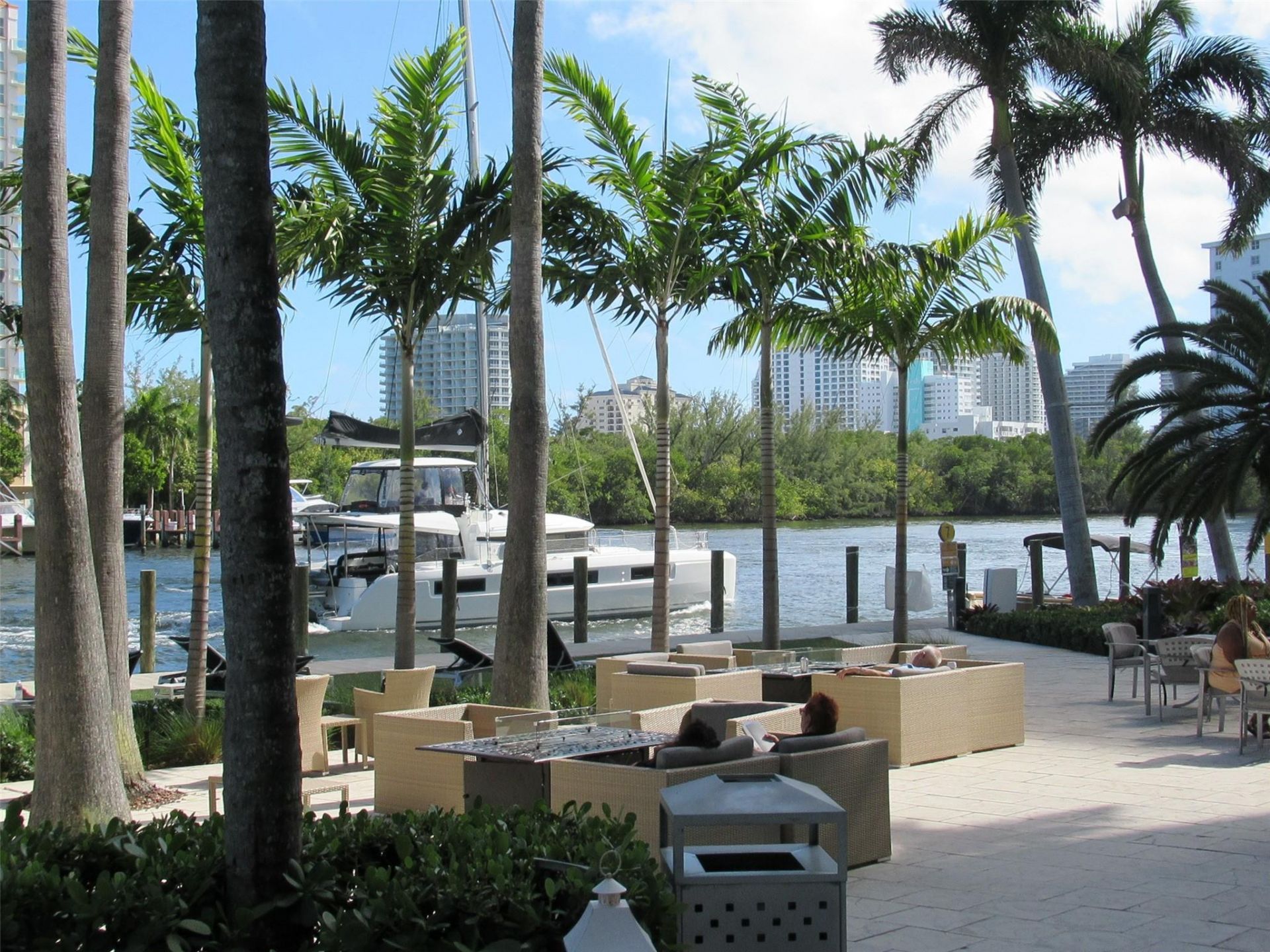 2670 E Sunrise Boulevard, Unit 301, Fort Lauderdale, FL 33304 Photo