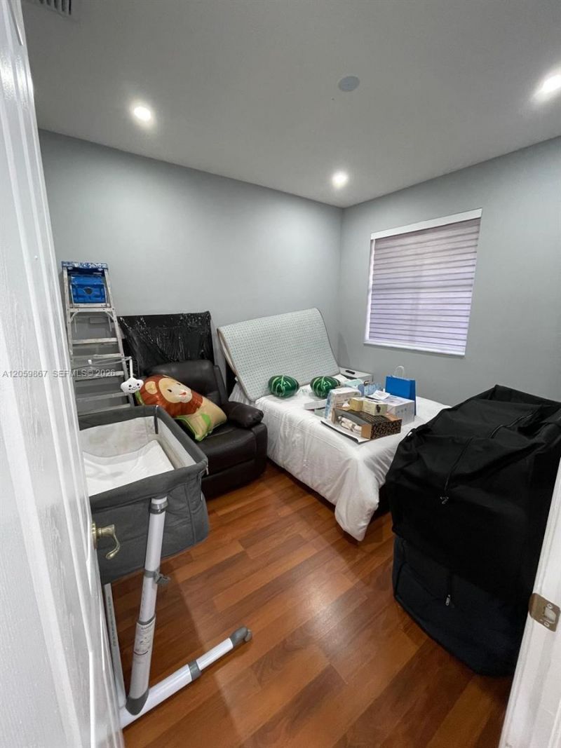 2258 NE 42nd Cir , Homestead, FL 33033 Photo
