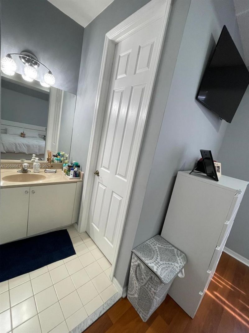 2258 NE 42nd Cir , Homestead, FL 33033 Photo