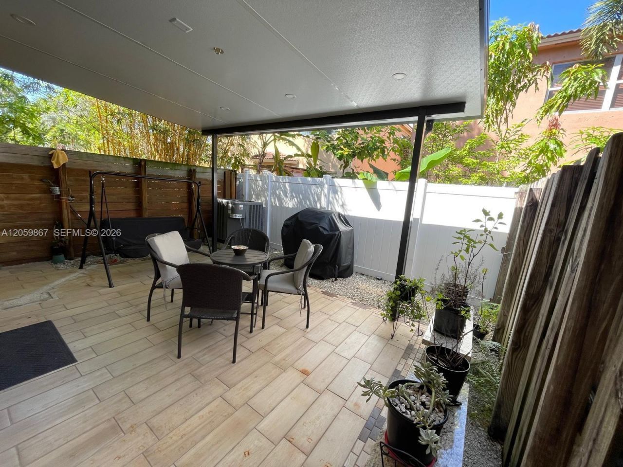 2258 NE 42nd Cir , Homestead, FL 33033 Photo