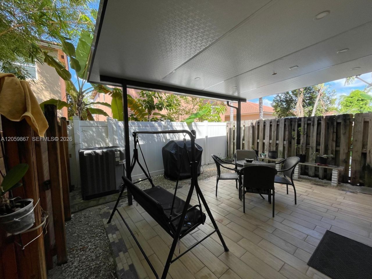 2258 NE 42nd Cir , Homestead, FL 33033 Photo