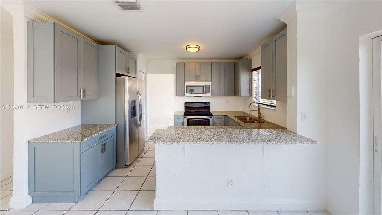 17343 SW 142nd Pl, Miami, FL 33177 Photo