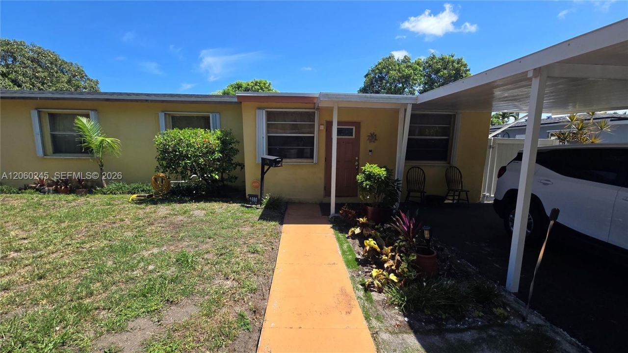 1680 NW 133rd St, North Miami, FL 33167 Photo