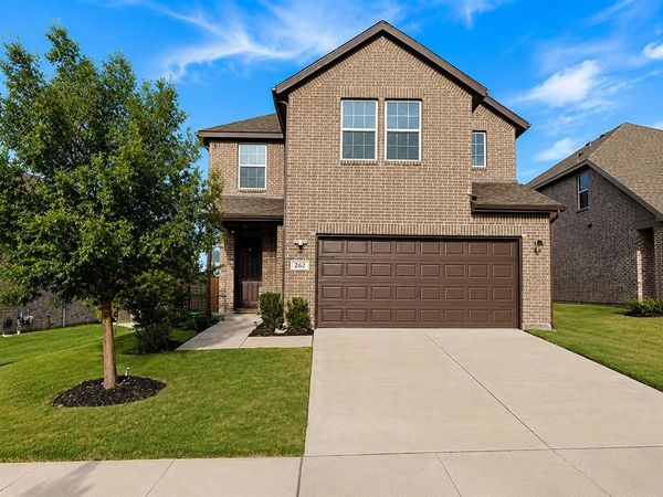 262 Little Bridge Drive , Lavon, TX 75166