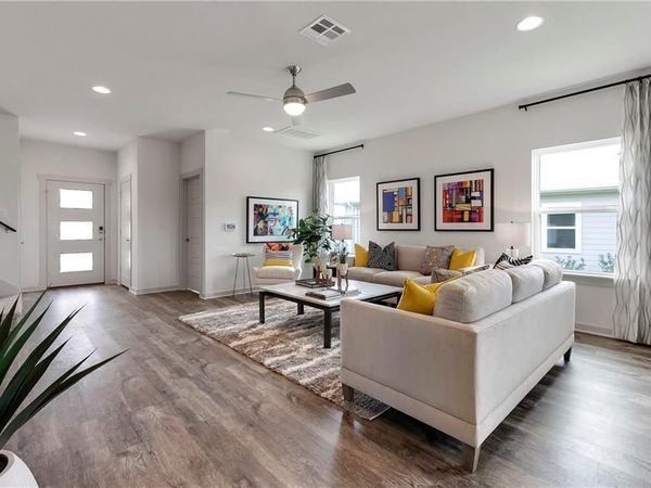 3009 Egan DR , Pflugerville, TX 78660