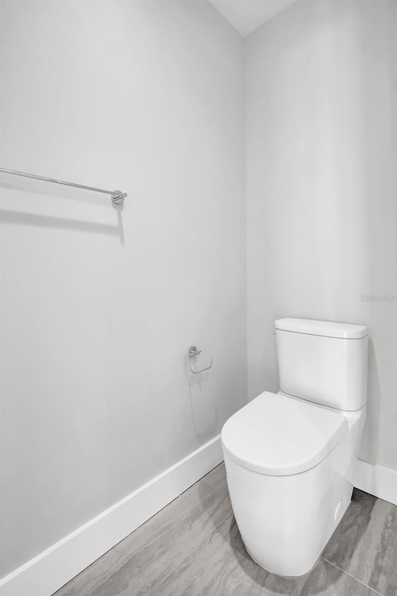 275 1st Avenue S, Unit 2807, Saint Petersburg, FL 33701 Photo