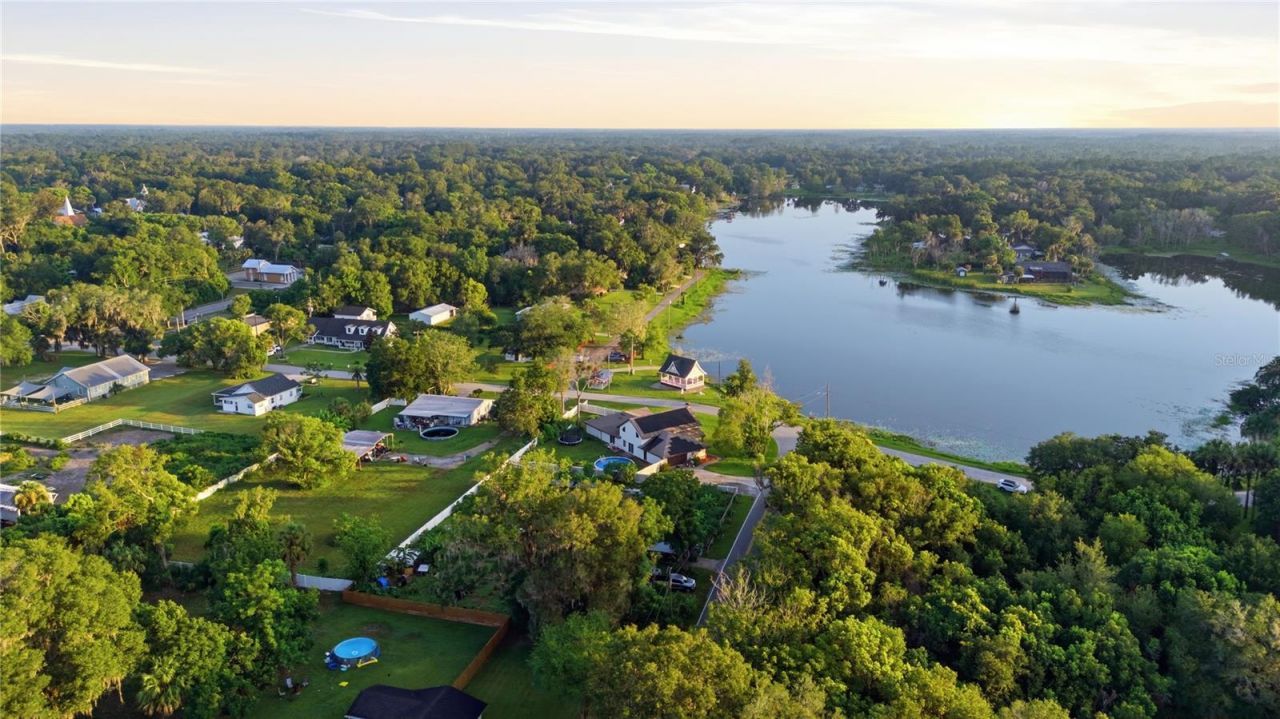 212 Pleasant Street, Lake Helen, FL 32744 Photo