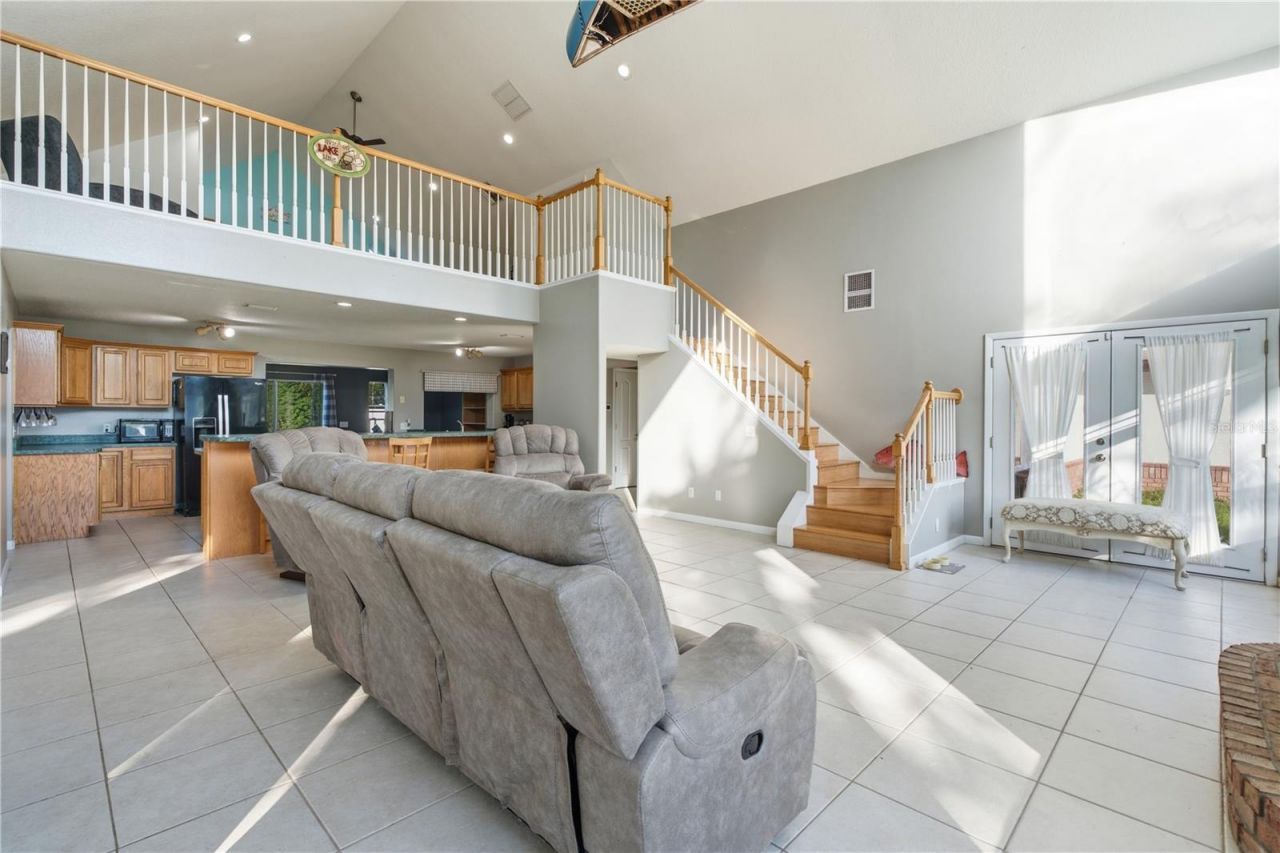 212 Pleasant Street, Lake Helen, FL 32744 Photo